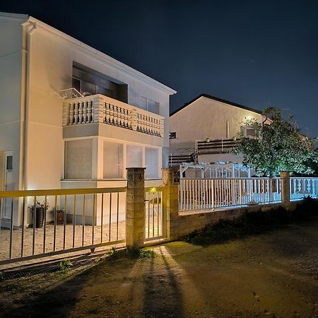 Diklo Beach Apartments Robert & Renata 자다르 외부 사진