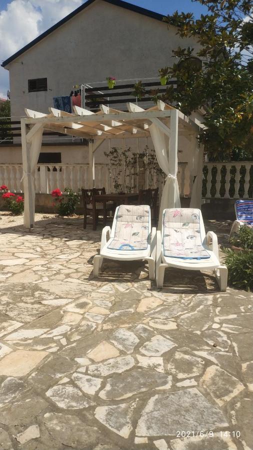 Diklo Beach Apartments Robert & Renata 자다르 외부 사진